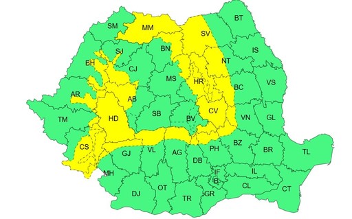 Meteorologii anunţă, pentru miercuri, cod galben de instabilitate atmosferică în cea mai mare parte a zonei montane / Vremea în Bucureşti