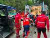 Intervenţie a salvamontiştilor din Zărneşti pentru salvarea unui turist spaniol rănit grav la cap în Piatra Craiului, după ce a alunecat pe o stâncă