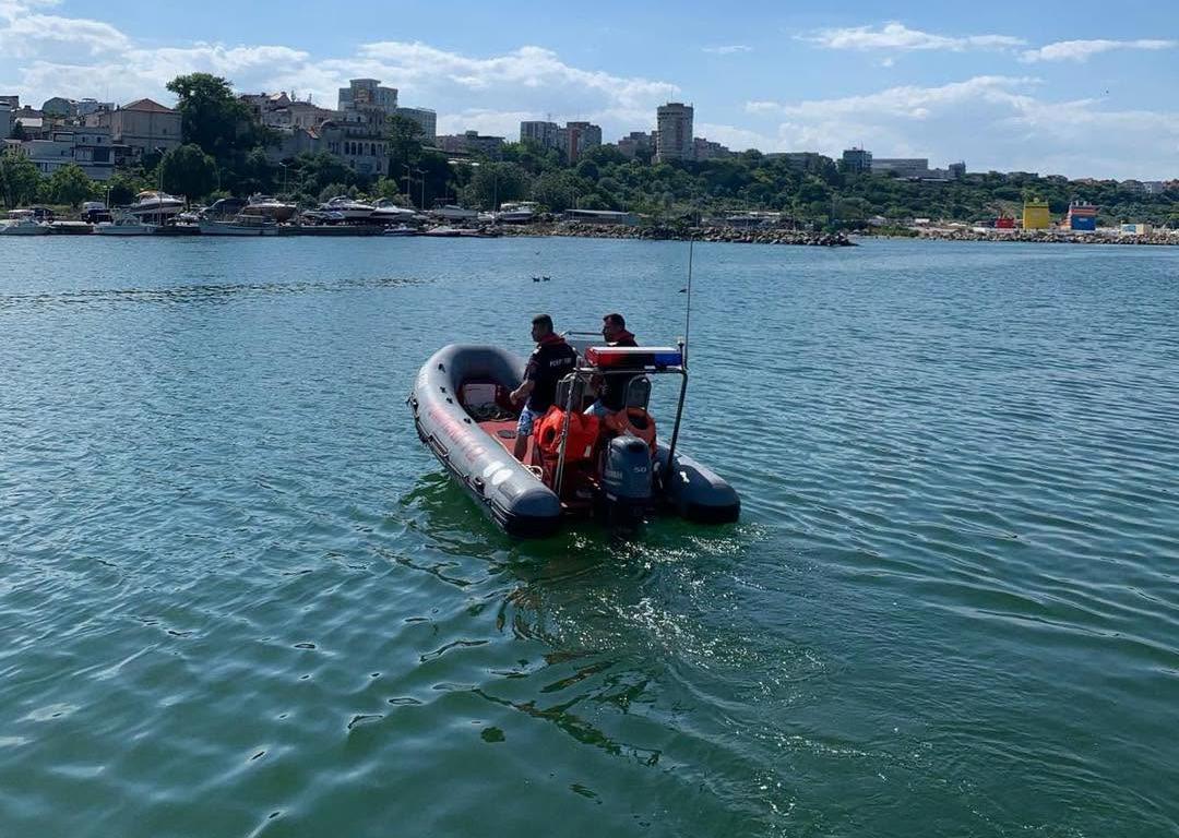 Tânăr mort, după ce a sărit într-o baltă din județul Timiș / A fost resuscitat, dar nu a putut fi salvat