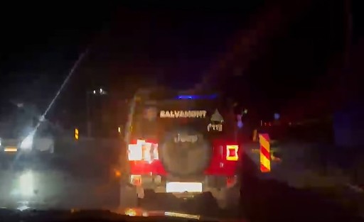 Argeş: Intervenţie pe timp de noapte pentru recuperarea a cinci turişti pe care lăsarea întunericului i-a prins pe un traseu din Piatra Craiului. Acţiunea s-a terminat la ora 2:30
