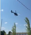 UPDATE - Un elicopter a aterizat în incinta unui centru de echitaţie din judeţul Constanţa, provocând pagube / Nu s-au înregistrat victime / Aparatul de zbor ar fi preluat fiica unui om de afaceri - VIDEO