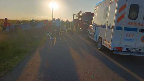 Accident grav pe un drum judeţean din judeţul Brăila - O persoană a murit, iar alta este în stop cardio-respirator

