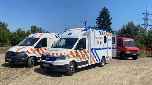 UPDATE - Suceava: Doi muncitori au murit după ce au căzut într-un cămin de vizitare a unor pompe de recirculare a apei uzate, la o adâncime de 5 metri