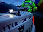 UPDATE - Cinci persoane au murit într-un accident produs în judeţul Dâmboviţa - O maşină condusă de un tânăr de 20 de ani care nu avea permis a lovit trei pietoni şi s-a răsturnat / Şoferul, pasagerul de 23 de ani şi cei trei pietoni nu au putut fi salvaţ