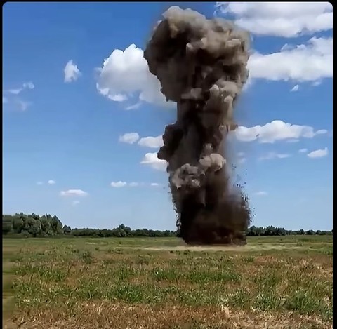 Tulcea: Drona găsită la Plauru a fost distrusă prin detonare controlată de specialiştii MApN - FOTO, VIDEO
