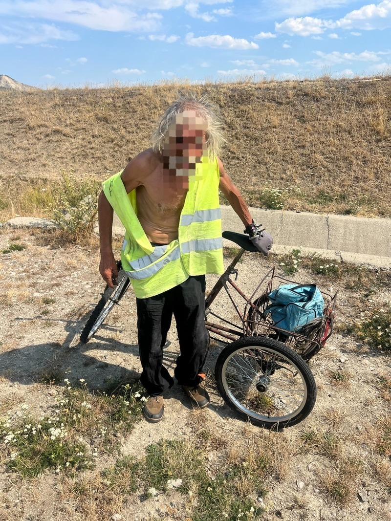 Un bărbat a circulat cu tricicleta, pe contrasens, pe autostrada A1, în Hunedoara/ 19 apeluri la numărul de urgență 112, în 40 de minute