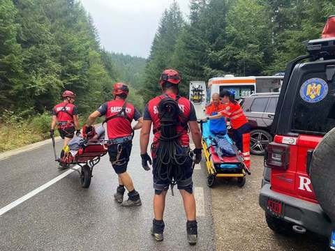 Alba: Intervenţie a Salvamont în sprijinul unei femei din Ungaria care s-a accidentat în zona Piatra Secuiului
