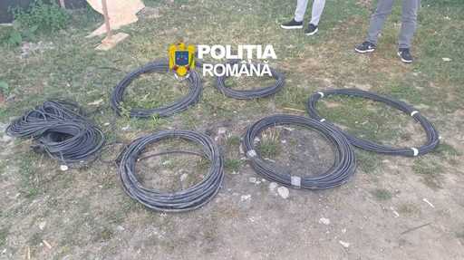 Hunedoara: 18 percheziţii într-un dosar privind furtul unor cantităţi importante de cabluri din cupru de pe şantierul Termocentralei Mintia/ Sunt vizaţi 12 angajaţi pe şantier/ Prejudiciul, estimat la aproape 600.000 de euro