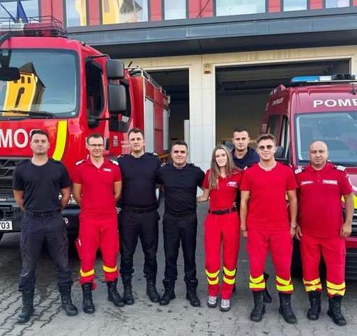 O fetiţă de nici doi ani s-a înecat cu mâncare, într-un bloc aflat în apropierea punctului de lucru ISU Floreşti / Pompierii au auzit strigătele disperate ale martorilor şi au fugit pentru a salva copilul