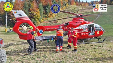 Accident grav petrecut pe un traseu de mountain-bike din Azuga. Un adolescent în vârstă de 14 ani a căzut, suferind o fractură de femur