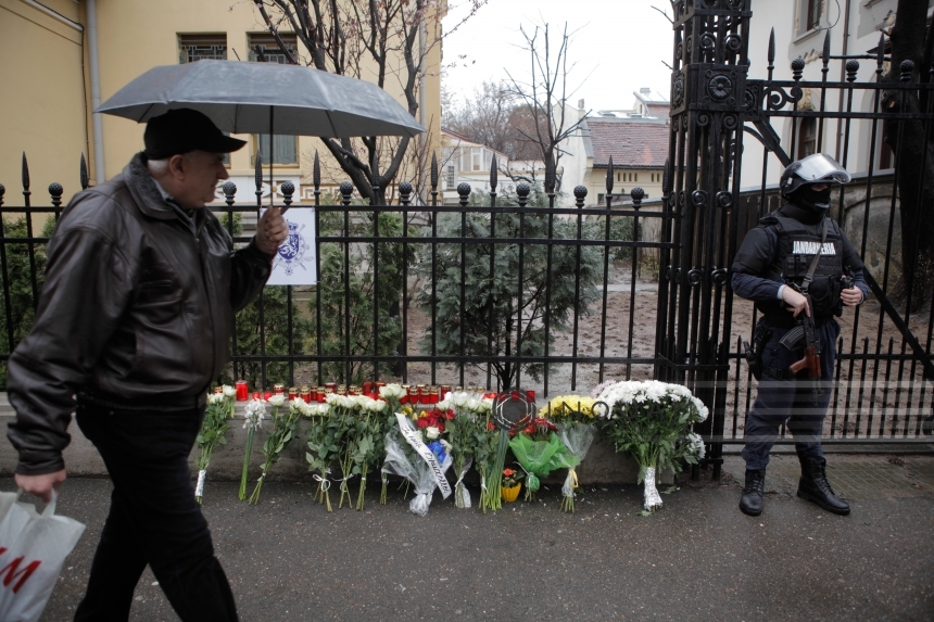 Iohannis a semnat în cartea de condoleanţe de la ambasada Belgiei: A fost o zi neagră nu doar pentru această ţară