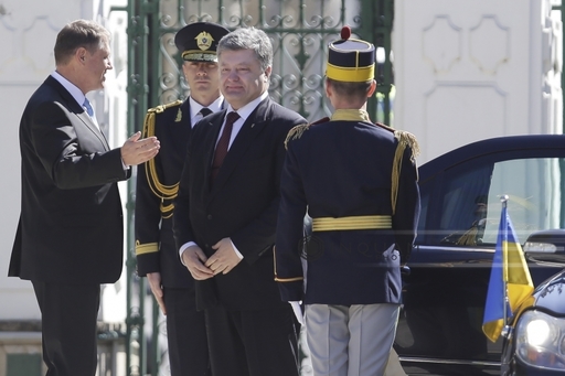 Poroşenko i-a mulţumit lui Tăriceanu pentru că Parlamentul român a ratificat primul Acordul de asociere UE-Ucraina