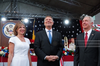 Iohannis, de Ziua SUA: Statele Unite sunt pentru România un garant al securităţii, aliat solid şi partener de nădejde
