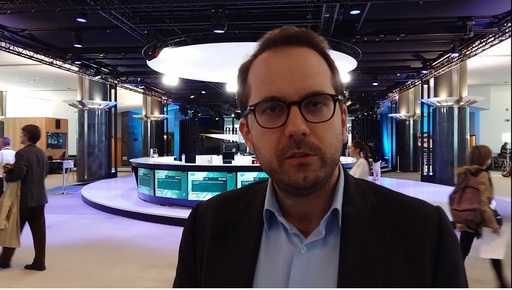 INTERVIU: Purtătorul de cuvânt al Grupului Conservatorilor şi Reformiştilor din PE: Brexit să fie un semnal de trezire pentru UE. Românii, importanţi pentru economia noastră - VIDEO