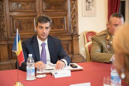 Motoc: România va continua acordarea de asistenţă şi sprijin pentru modernizarea capabilităţii de apărare a Armatei Republicii Moldova