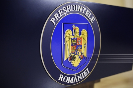 Iohannis a rechemat cinci ambasadori şi a numit-o pe Elena Ştefoi reprezentant al României în Senegal