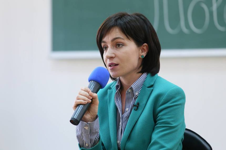 Maia Sandu a obţinut 2907 voturi la secţia de la Ambasada Moldovei din Bucureşti; Igor Dodon, doar 83