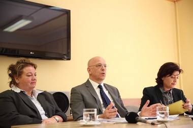 Ambasadorul Germaniei, despre protestele faţă de OUG 13: O poziţie fermă în sprijinul Europei; în multe ţări ne-am dori să asistăm la astfel de exprimări