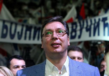 Iohannis l-a felicitat pe Aleksandar Vučić pentru victoria în alegerile prezidenţiale din Serbia