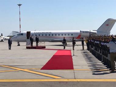 Grindeanu l-a primit pe omologul georgian Giorgi Kvirikashvili la Salonul Oficial al Aeroportului Henri Coanda