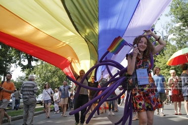 33 de europarlamentari solicită liderilor partidelor parlamentare să nu susţină referendumul pentru definirea familiei