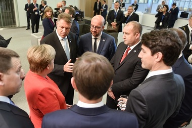 Iohannis, după reuniunea NATO: România şi-a atins obiectivele. Alocările pentru Apărare, apreciate de aliaţi, dar Guvernul trebuie să cheltuiască banii