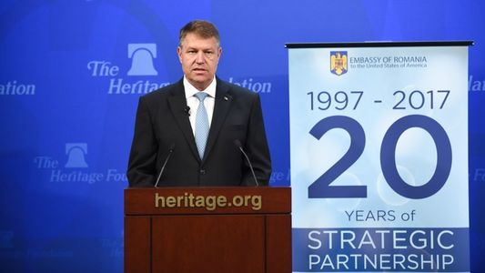 Iohannis, în Statele Unite: Nu există alternativă la NATO, cea mai puternică şi de succes alianţă militară din istorie. Avem nevoie de dialog cu Rusia, dar bazat pe o puternică descurajare