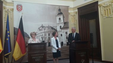 Prim-ministrul Landului Saxonia: Dacă premierul Grindeanu s-ar fi retras, atunci România ar fi pierdut în imagine