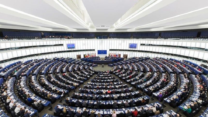 Dezbatere privind România în PE - Popularii, liberalii şi verzii critică modificările la legile justiţiei şi Codurile penale; socialiştii au un ton rezervat. PSD şi ALDE ridică tonul. Ce a declarat la final comisarul european pe Justiţie - VIDEO

