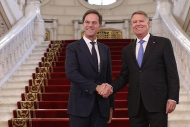 Premierul Olandei: Avem o serie de îngrijorări cu privire la statul de drept din România. Iohannis: Sunt moderat optimist, cred că toată lumea a înţeles că legislaţia în domeniul justiţiei trebuie îmbunătăţită,  nu ciopârţită