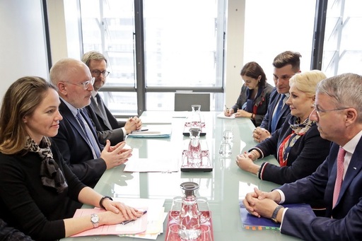 Dăncilă şi Timmermans se întâlnesc din nou, astăzi, la Bruxelles
