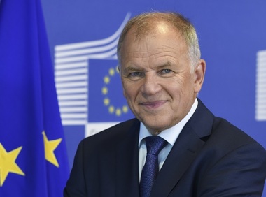 Comisarul european pentru sănătate şi siguranţă alimentară, Vytenis Andriukaitis, în vizită la Bucureşti; el va avea întâlniri cu Iohannis, Daea şi Pintea