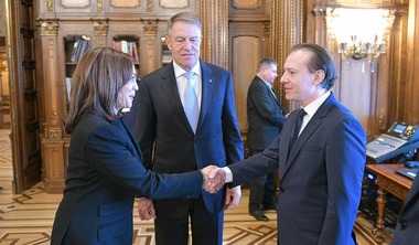 Florin Cîţu, despre discuţiile cu Kamala Harris: Principalele subiecte au fost sancţiunile dure aplicate Rusiei de SUA şi susţinerea noastră deplină pentru majorarea bugetului Apărării la 2,5% din PIB