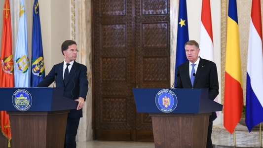 Klaus Iohannis, discuţie cu prim-ministrul Regatului Ţărilor de Jos, Mark Rutte, despre securitatea regională şi măsurile necesare pentru consolidarea Flancului Estic