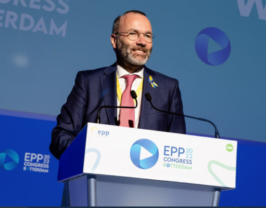 Manfred Weber, ales preşedinte al Partidului Popular European, cu 447 de voturi / El se declară onorat şi recunoscător, mândru să continue munca lui Donald Tusk 