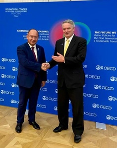 Ministrul de Externe, Bodgan Aurescu, a salutat, la Consiliul Ministerial al OCDE, finalizarea Foii de Parcurs pentru aderarea României la Organizaţie şi a reiterat angajamentul politic ţării noastre faţă de finalizarea cu succes a obiectivului aderării