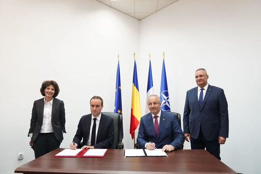 Dîncu: Am semnat împreună cu omologul francez o scrisoare de intenţie privind cooperarea celor două ministere în domeniul înzestrării Forţelor Navale Române cu echipamente navale de ultimă generaţie