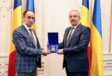 Vasile Dîncu, întrevedere cu ministrul adjunct al Apărării din Ucraina: Solidaritatea românilor cu poporul ucrainean a fost exemplară şi va continua atât cât va fi nevoie pentru că ţările noastre sunt unite de aceleaşi valori fundamentale