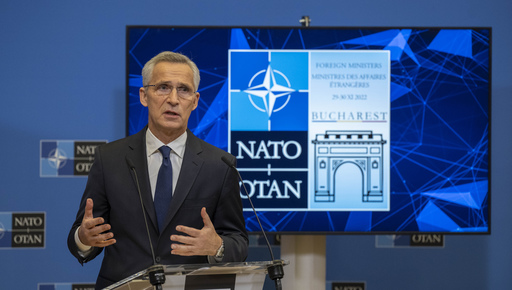 Stoltenberg: Ucraina are câştiguri semnificative, dar nu trebuie să subestimăm Rusia/ Miniştrii de Externe din NATO au arătat clar că sprijinul nostru continuu pentru Ucraina este esenţial, în special, sisteme de apărare anti-aeriană suplimentare