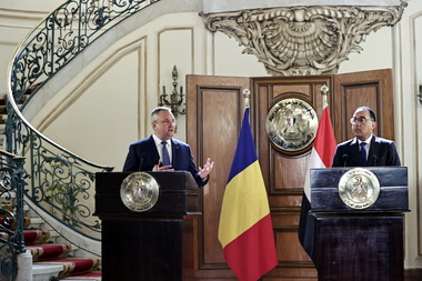 Nicolae Ciucă, în discursul ţinut în Egipt: Să facem tot posibilul să evităm criza alimentară şi să sprijinim exporturile de cereale ucrainene pentru ca alte ţări să nu fie afectate de lipsa lor - FOTO, VIDEO
