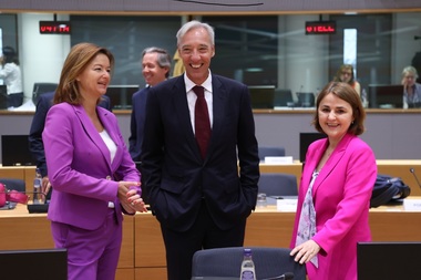 Ministrul Luminiţa Odobescu a reiterat, la Consiliul Afaceri Externe, susţinerea pentru adoptarea unui pachet de sprijin financiar dedicat Ucrainei şi consolidarea sancţiunilor împotriva Rusiei şi a Iranului