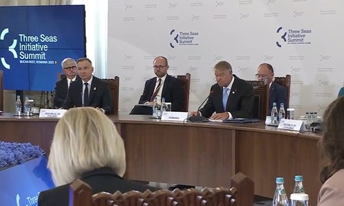 Klaus Iohannis: Participarea preşedintelui Zelenski la Summit este foarte importantă. Ucraina va fi mai aproape de UE şi se va pregăti mai bine pentru refacerea şi reconstrucţia sa