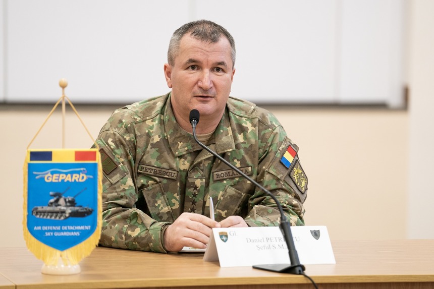 Şeful Statului Major al Apărării, generalul Daniel Petrescu a discutat cu comandantul Forţelor Armate ale Ucrainei pe tema fragmentelor de dronă ajunse pe teritoriul României