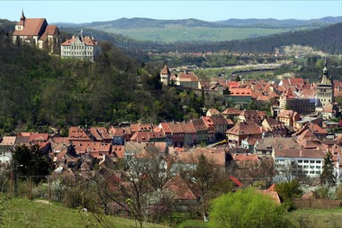 Ambasada SUA la Bucureşti: În 2022, peste 170.000 de americani au ales să exploreze frumuseţile României / Care sunt destinaţiile preferate de ambasadoarea Kavalec