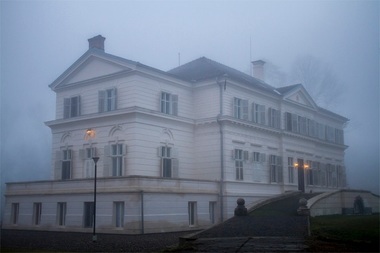 Preşedintele Republicii Moldova Maia Sandu, oaspetele Majestăţii Sale Margareta Custodele Coroanei la Castelul Regal Săvârşin