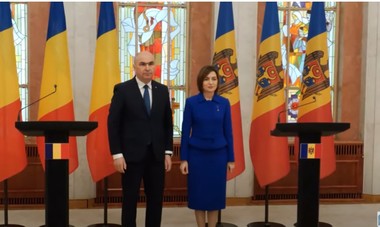Maia Sandu: Republica Moldova şi România trec fiecare prin momente dificile. Am toată încrederea că vom continua să protejăm alegerile libere Asta e suveranitate - oamenii, poporul să decidă ce viaţă îşi doresc, nu Moscova
