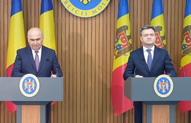 UPDATE - Bolojan, în R. Moldova: Vom construi în continuare noi punţi care să ne apropie mai mult / România rămâne un susţinător ferm al parcursului european al Moldovei / Ce a declarat şeful Guvernului de la Chişinău - FOTO, VIDEO
