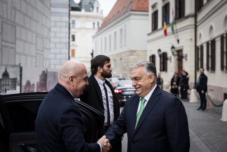 Premierul Ilie Bolojan s-a întâlnit cu prim-ministrul Ungariei, Viktor Orban: Discuţie pragmatică despre cum trebuie să lucrăm împreună pentru a consolida interconexiunile electrice între România şi Ungaria 