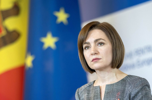 Sondaj IMAS - R. Moldova - 65% dintre cei chestionaţi nu şi-au schimbat părerea faţă de unirea cu România după afirmaţia Maiei Sandu că ar vota ”DA„ la un referendum pe această temă/ 46% cred că Maia Sandu a încălcat Constituţia / 52% vot împotriva unirii