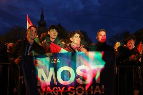 Dominic Fritz, după ce Viktor Orban şi-a recunoscut înfrângerea: Maghiarii şi-au luat democraţia înapoi. Au ales speranţa în locul fricii de duşmanii croiţi de propaganda de tip rusesc. Felicitări, Ungaria! Bine ai revenit acasă